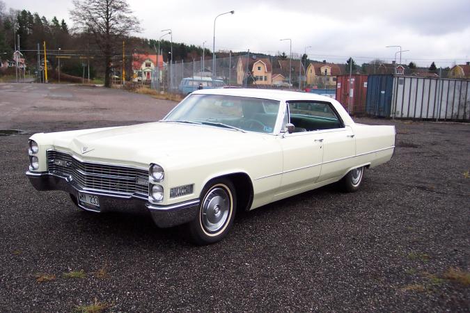 66cadillacdeville1.jpg